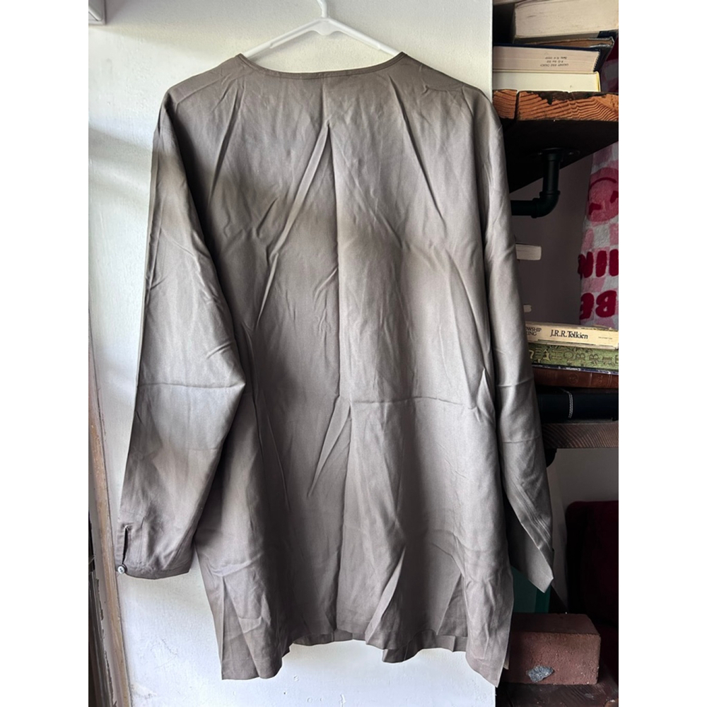 Women's Valerie Stevens Gray Silk Tunic Size 12 - Picture 5 of 5
